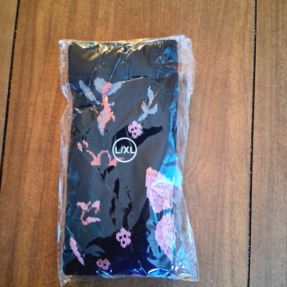Floral Pattern Black Compression Socks L/XL